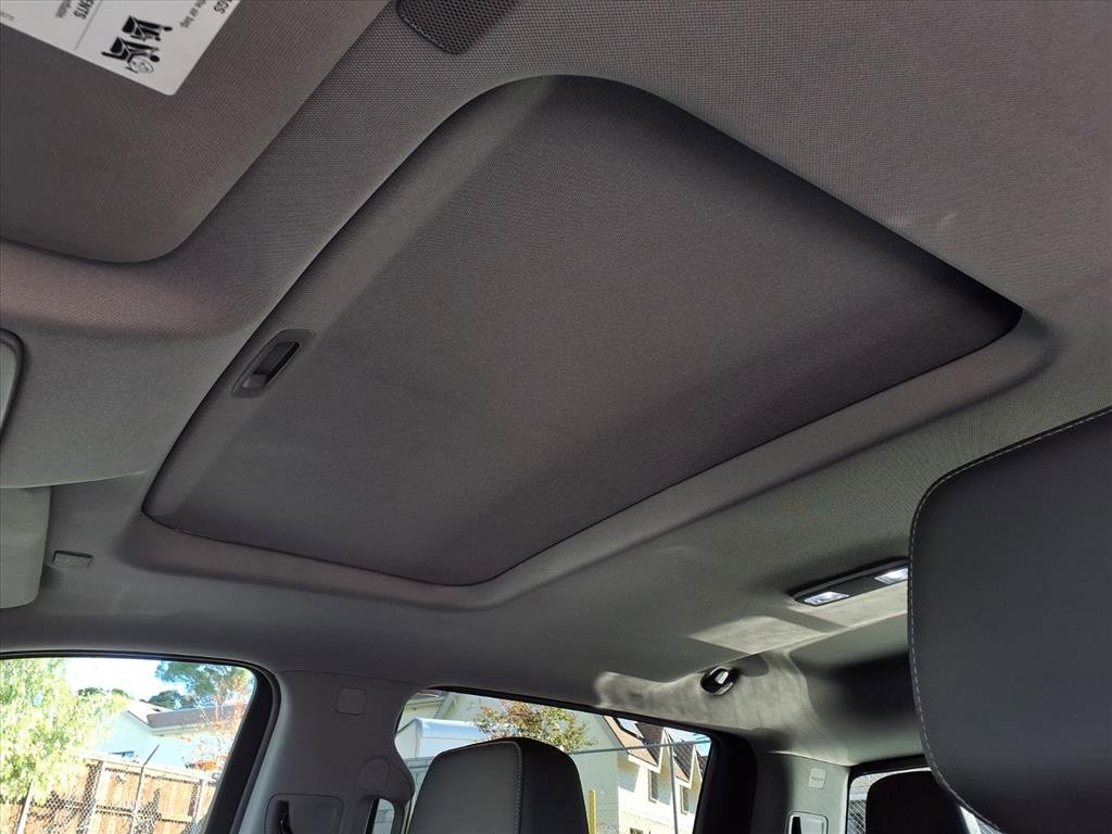 Used 2019 Chevrolet Silverado 1500 LTZ w/ LTZ Premium Package image 15