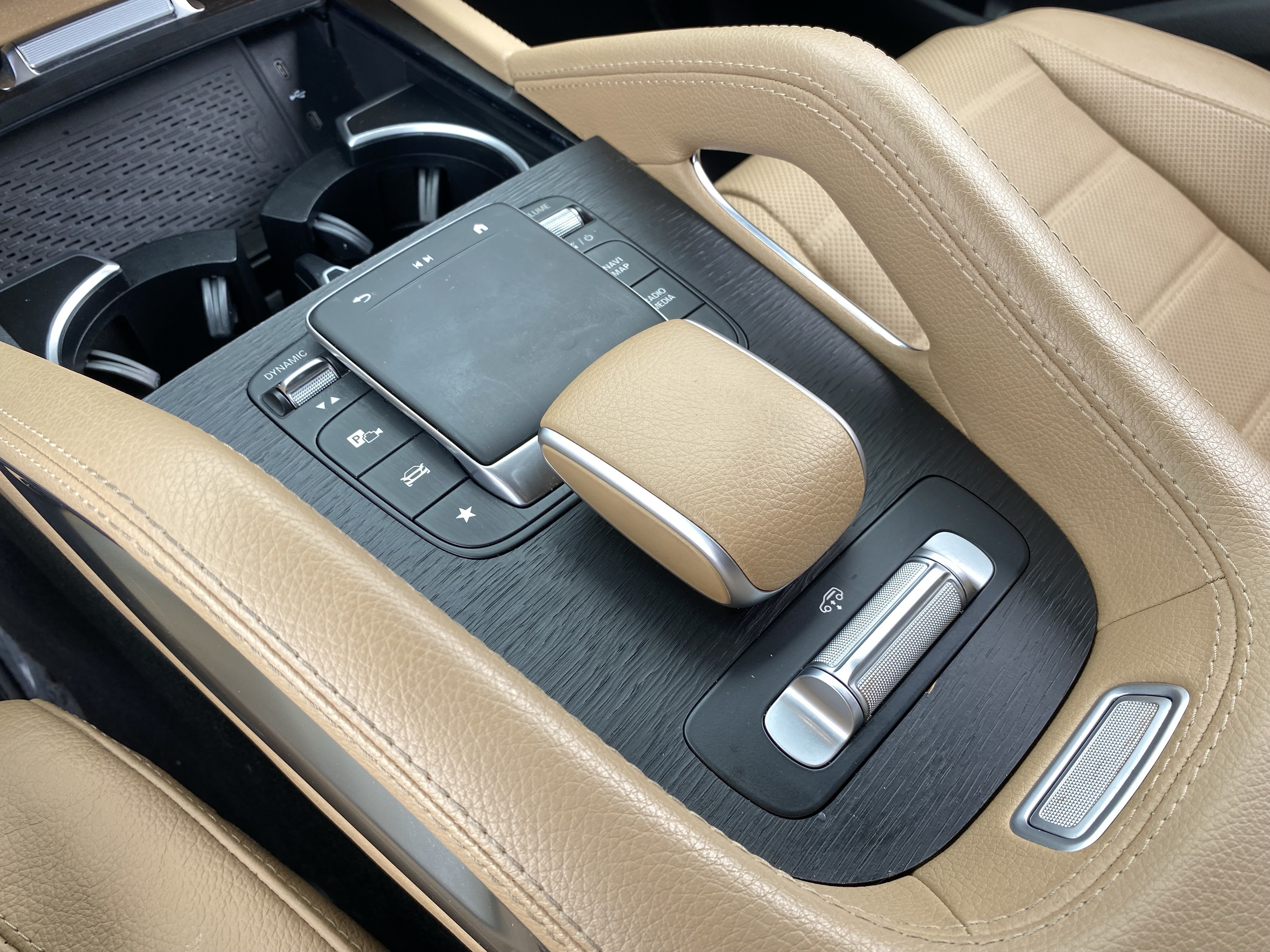 Used 2024 Mercedes-Benz GLS 450 4MATIC image 29