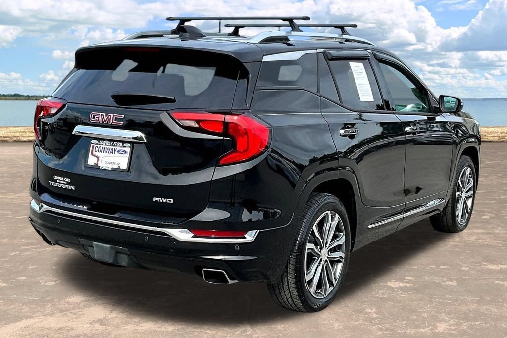 Used 2018 GMC Terrain Denali w/ Comfort Package AWD/4WD image 8