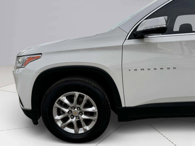 Used 2020 Chevrolet Traverse LT FWD image 64