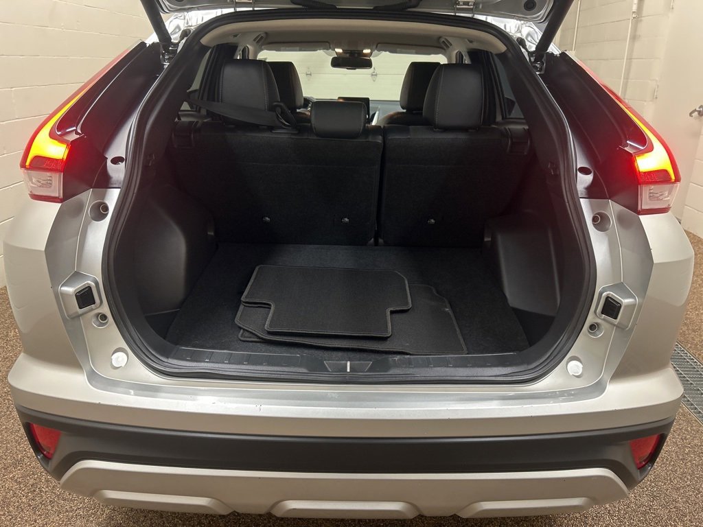 Used 2024 Mitsubishi Eclipse Cross SE image 11