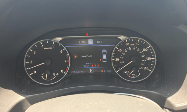 Used 2023 Nissan Altima 2.5 SL FWD image 13
