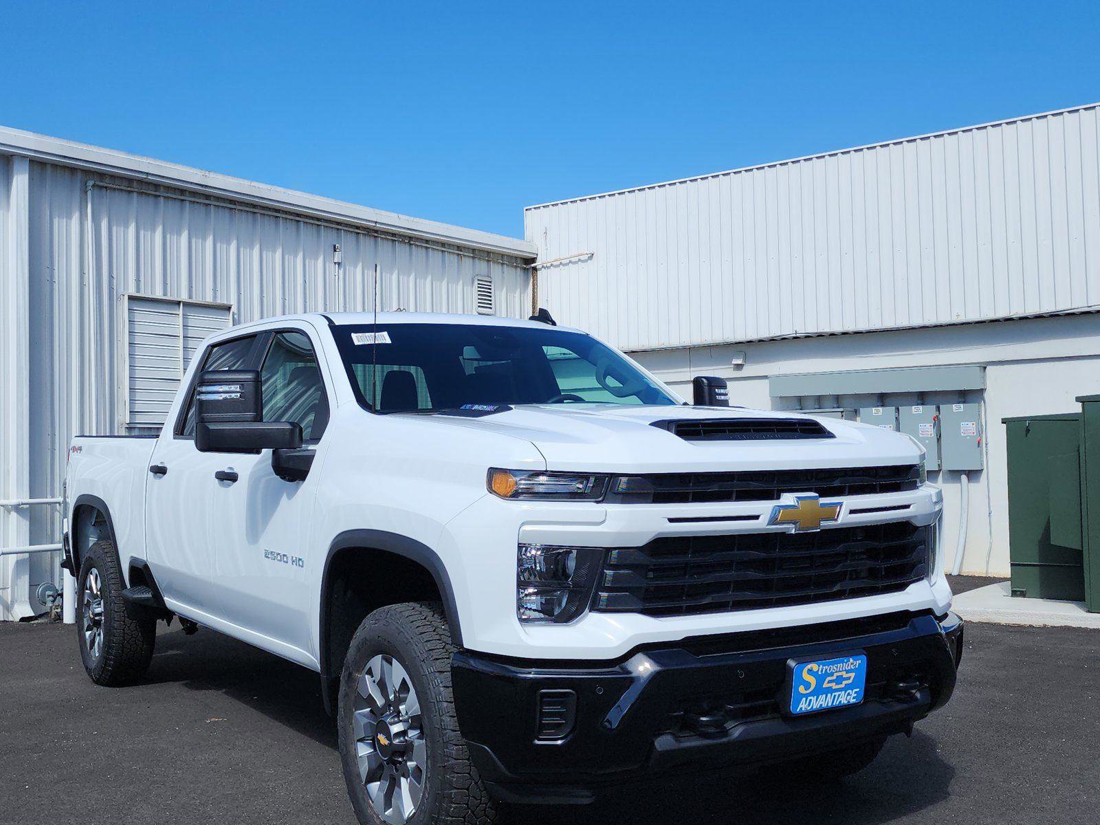 New 2026 Chevrolet Silverado 2500 Custom w/ Custom Value Package AWD/4WD image 7