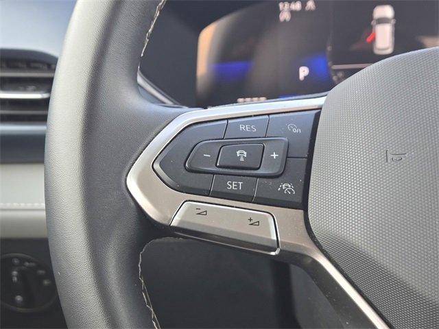Used 2024 Volkswagen Taos SE image 21