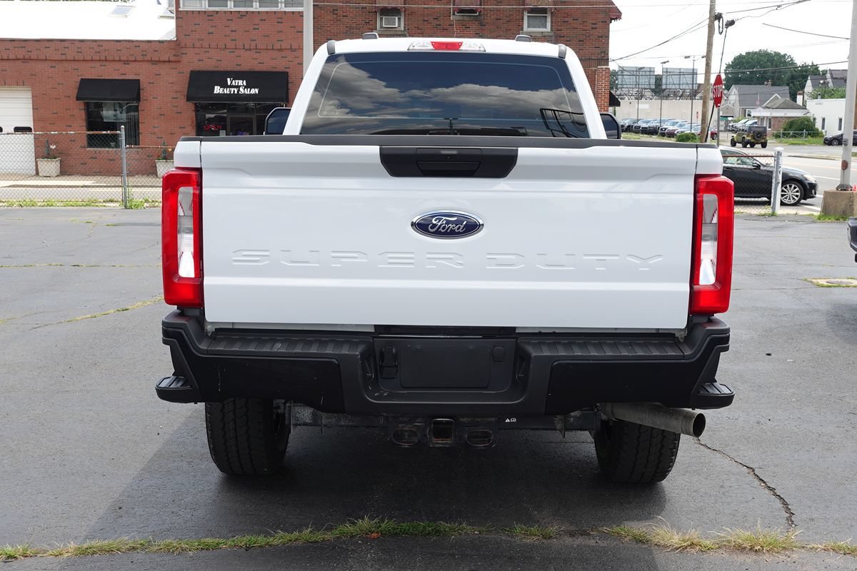 Used 2024 Ford F350 XL w/ XL Off-Road Package AWD/4WD image 8