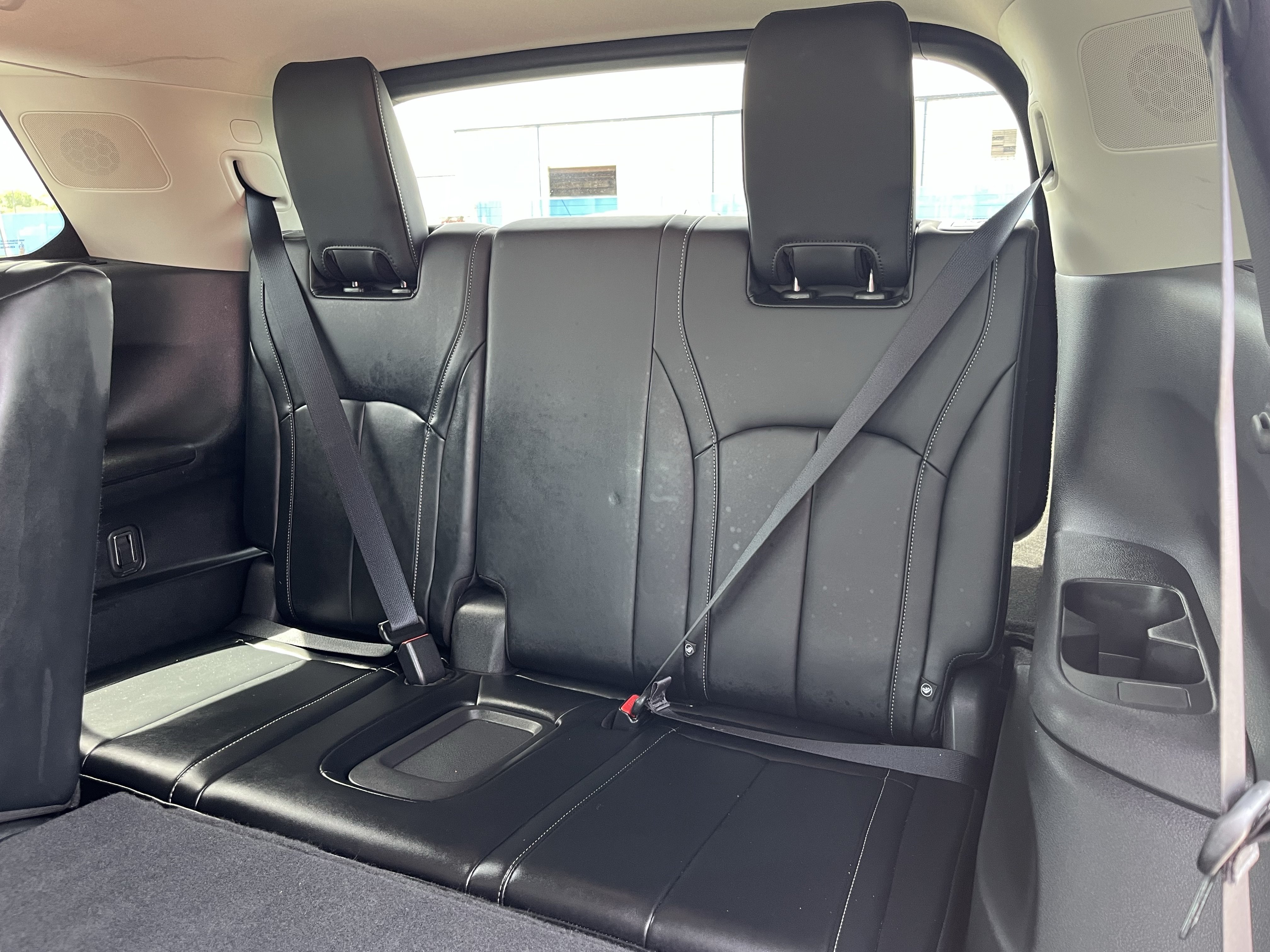 Used 2023 INFINITI QX60 Luxe w/ Cargo Package FWD image 34