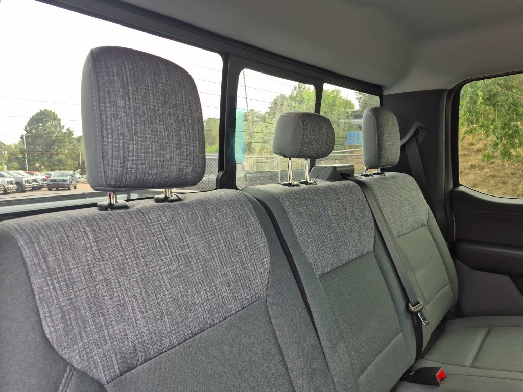 New 2026 Ford F350 XLT w/ XLT Premium Package AWD/4WD image 24