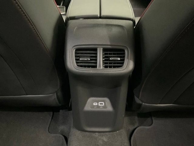 Used 2023 Buick Envision Essence w/ Sport Touring Package FWD image 28