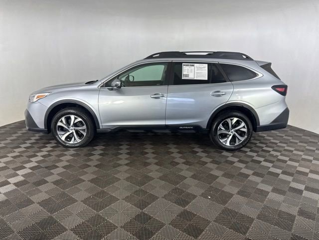 Used 2022 Subaru Outback Limited AWD/4WD image 8
