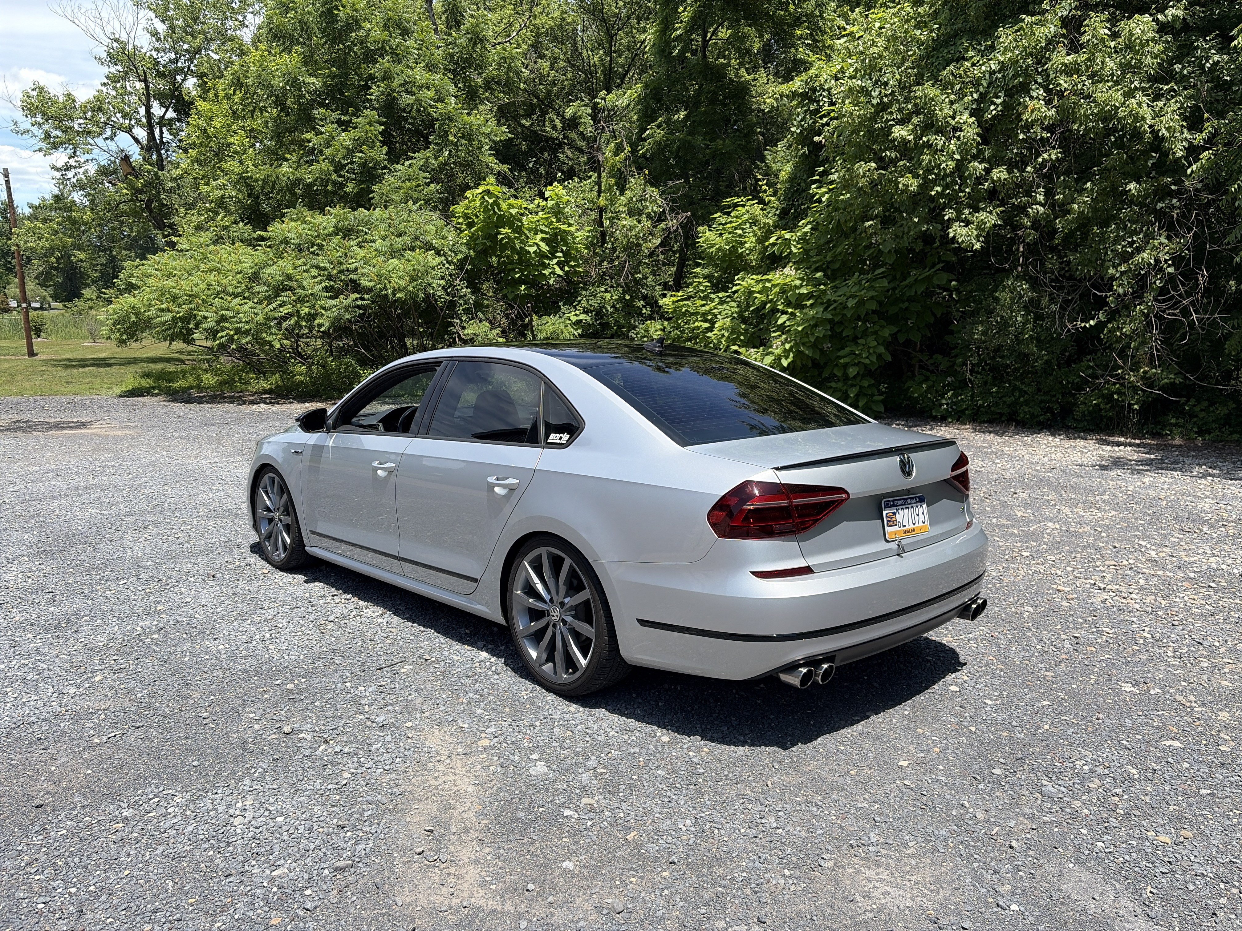 Used 2018 Volkswagen Passat 3.6 FWD image 7