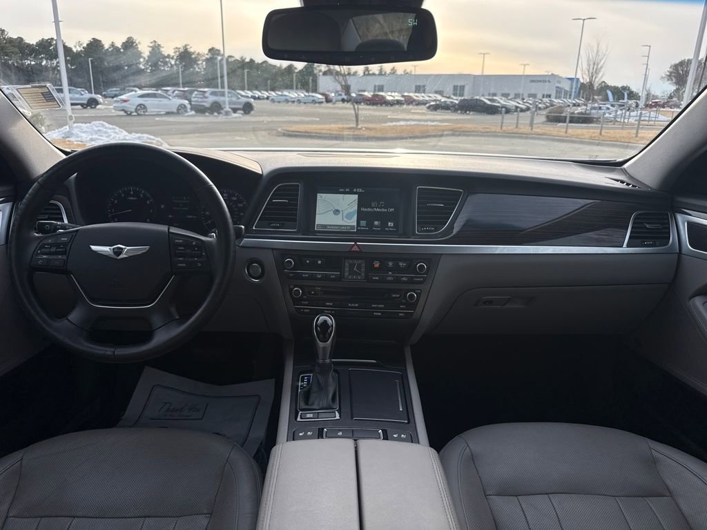 Used 2015 Hyundai Genesis 3.8 w/ Option Group 02 image 28