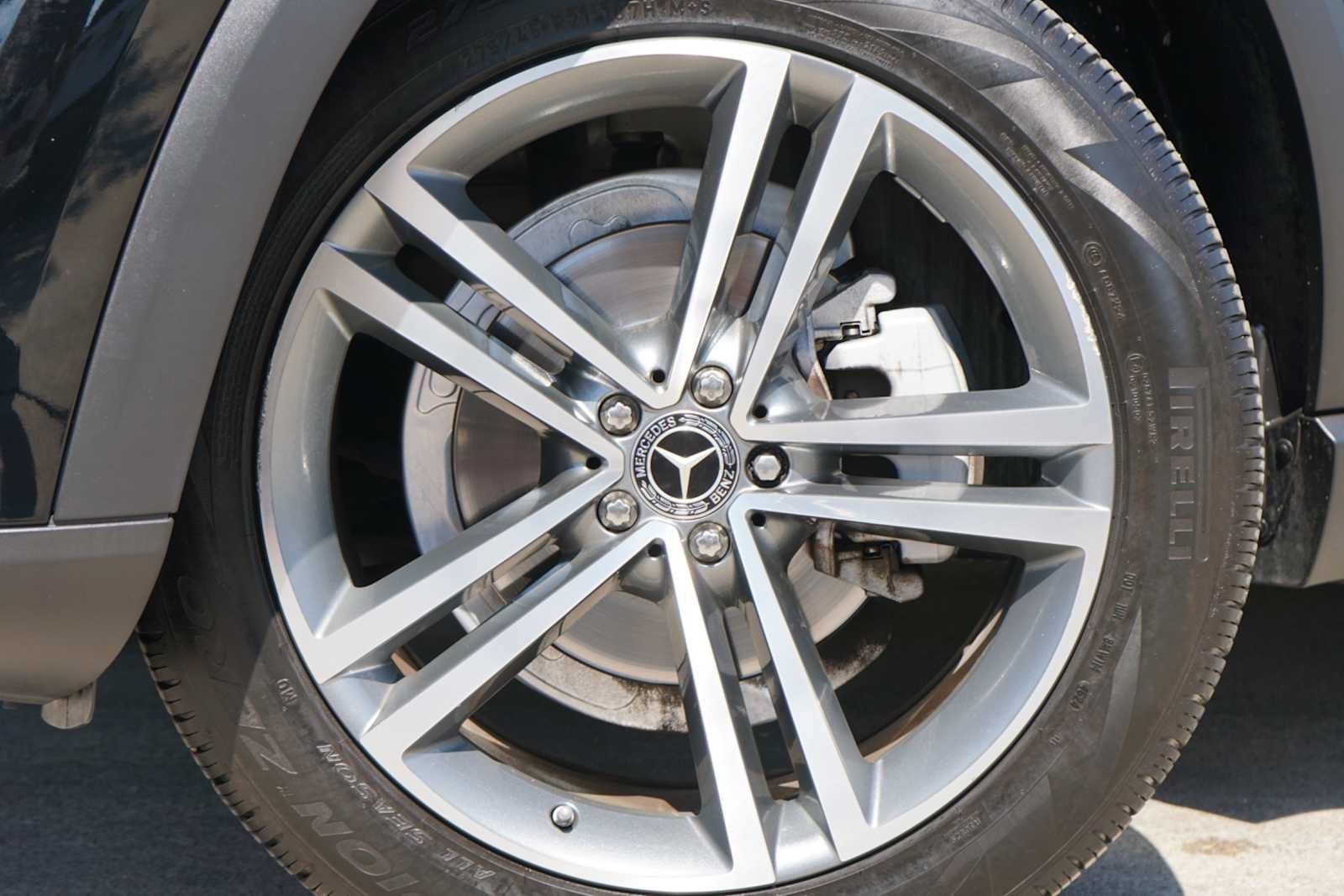 Used 2020 Mercedes-Benz GLE 350 image 2