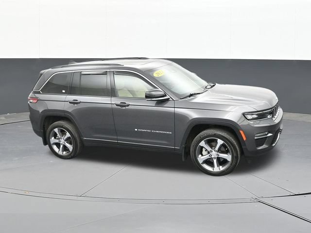 Used 2024 Jeep Grand Cherokee Limited AWD/4WD image 66