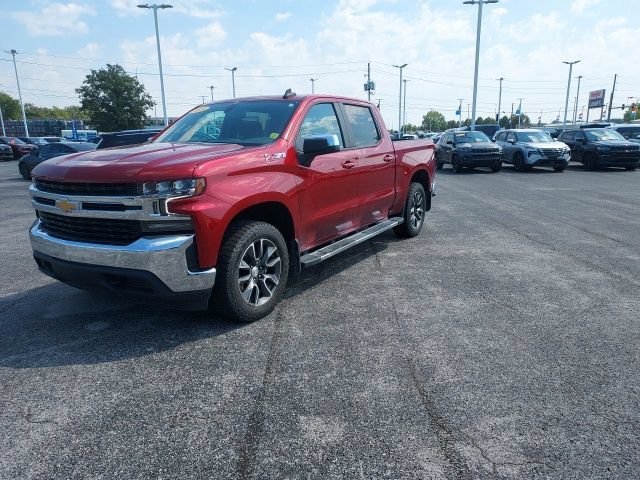 Used 2021 Chevrolet Silverado 1500 LT AWD/4WD image 10