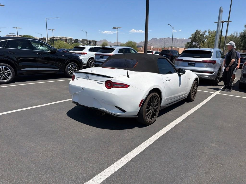 Used 2024 MAZDA MX-5 Miata Club w/ Brembo/BBS Recaro Package RWD image 5