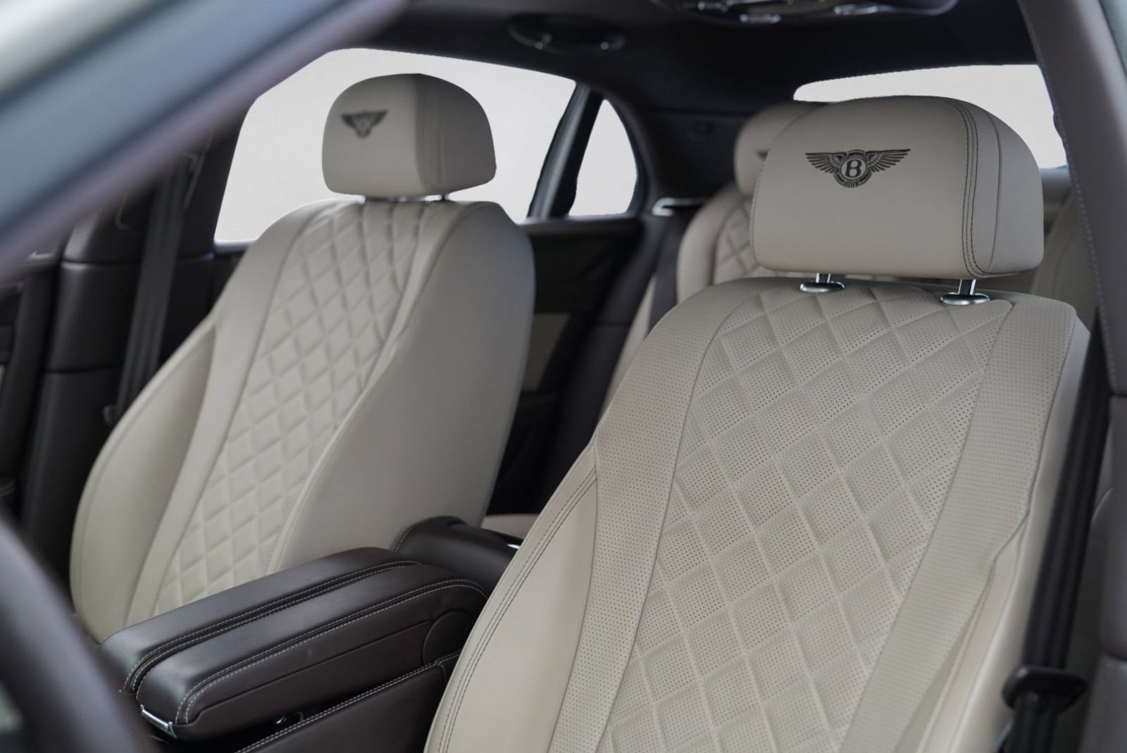 Used 2017 Bentley Flying Spur W12 AWD/4WD image 19