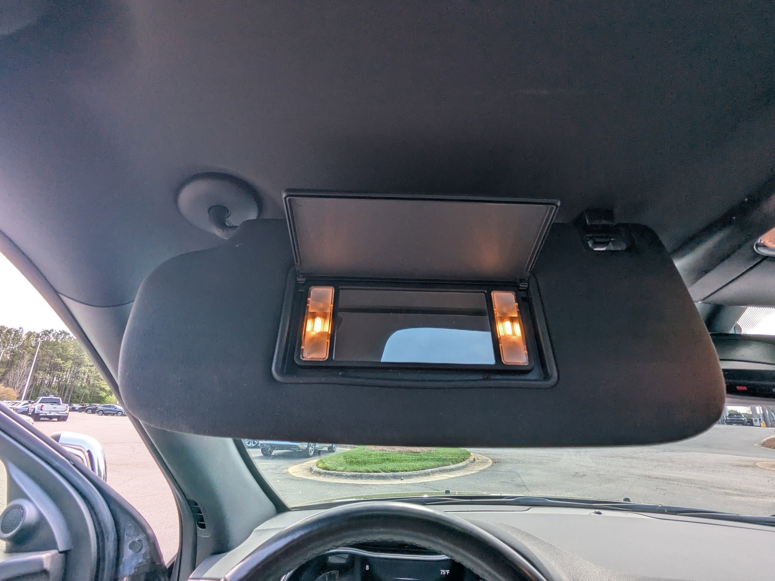 Used 2021 Jeep Grand Cherokee Limited w/ Premium Lighting Group image 28