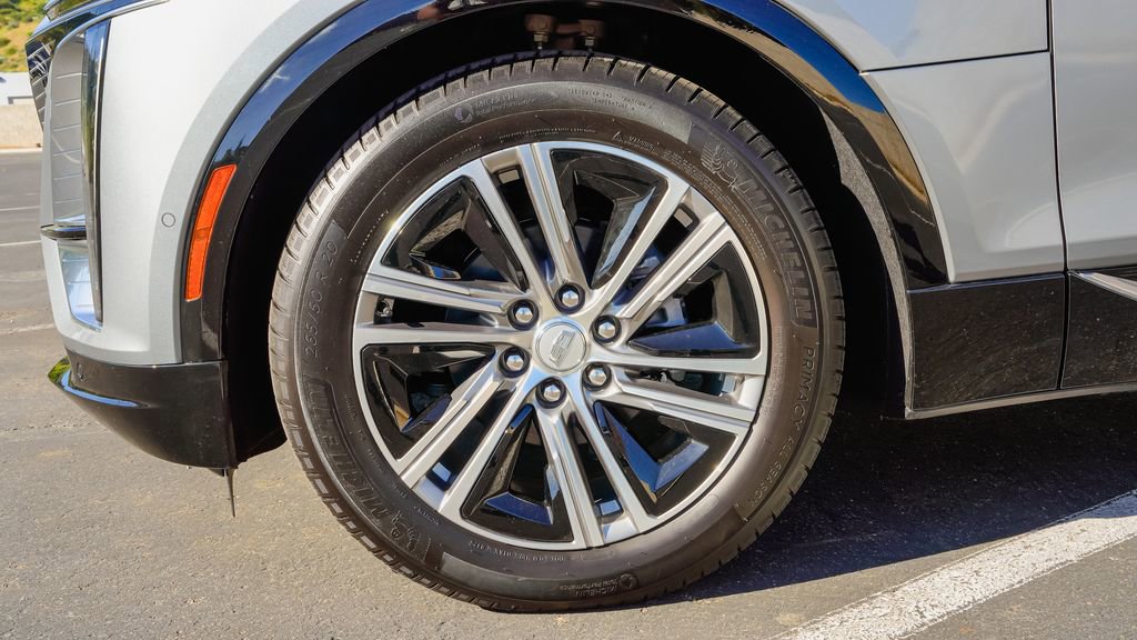 New 2026 Cadillac Lyriq Luxury w/ LPO, Floor Liner Package image 7