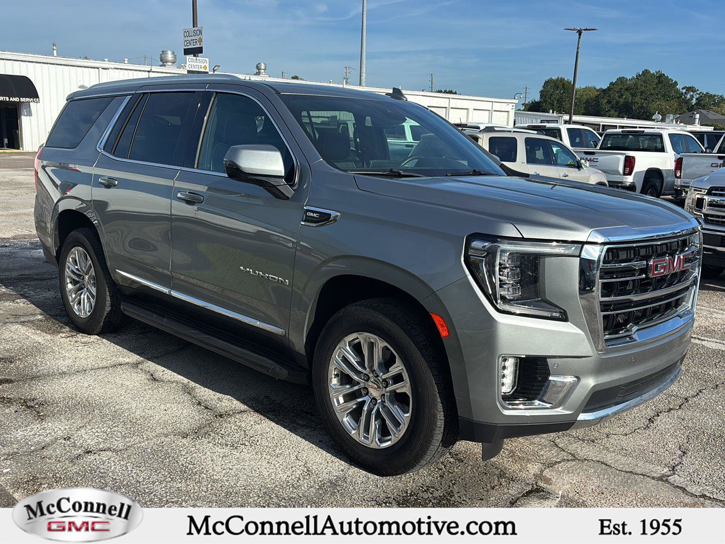Used 2023 GMC Yukon SLT w/ SLT Premium Package