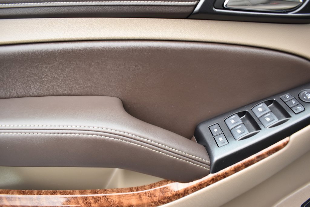 Used 2020 Chevrolet Suburban Premier image 11