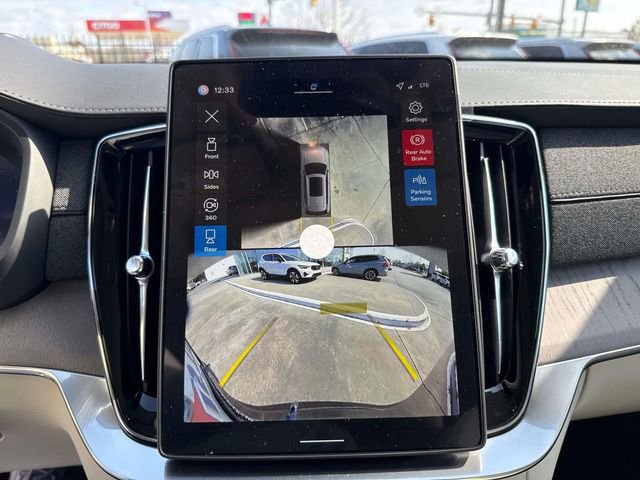 New 2026 Volvo XC90 B6 Ultra image 29