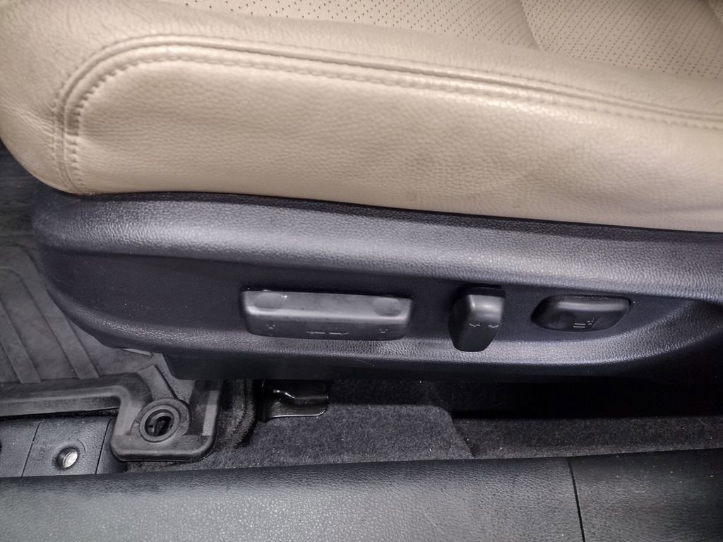 Used 2014 Honda Accord EX-L image 21