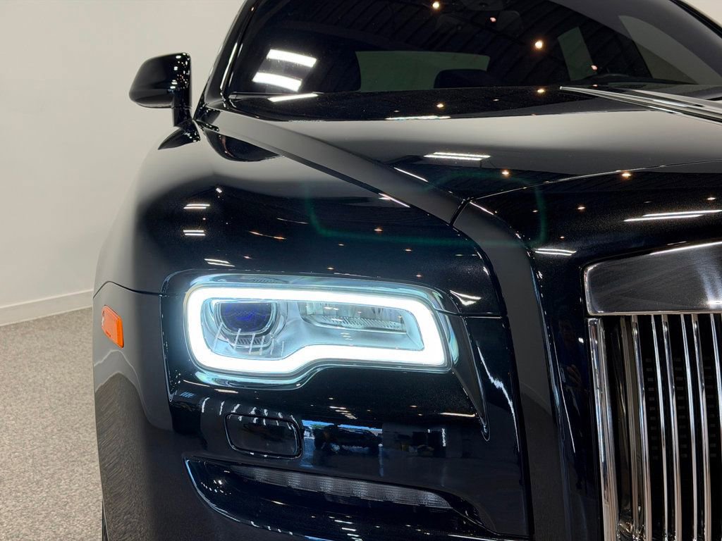 Used 2017 Rolls-Royce Ghost RWD image 3
