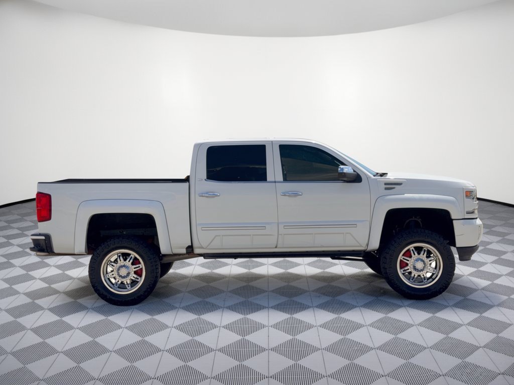 Used 2017 Chevrolet Silverado 1500 LTZ Z71 w/ LTZ Plus Package AWD/4WD image 8