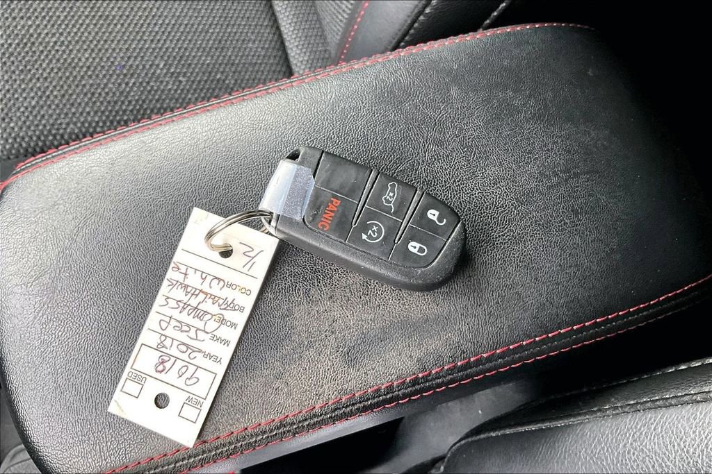 Used 2018 Jeep Compass Trailhawk w/ Navigation Group image 34