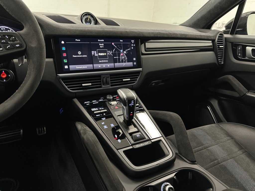Used 2022 Porsche Cayenne Turbo GT image 28