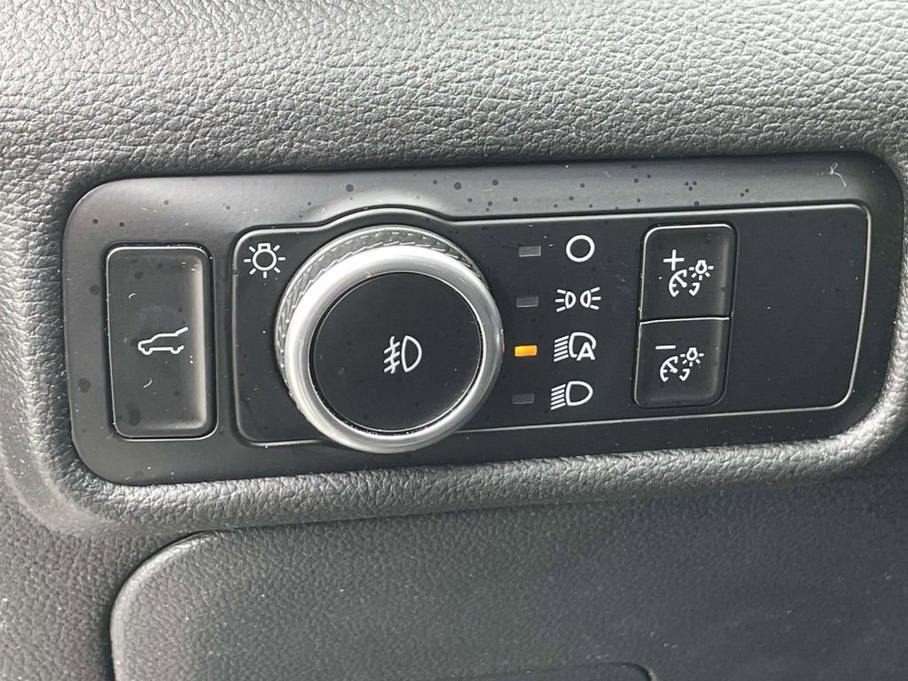 Used 2023 Ford Explorer ST-Line w/ Class IV Trailer Tow Package image 19