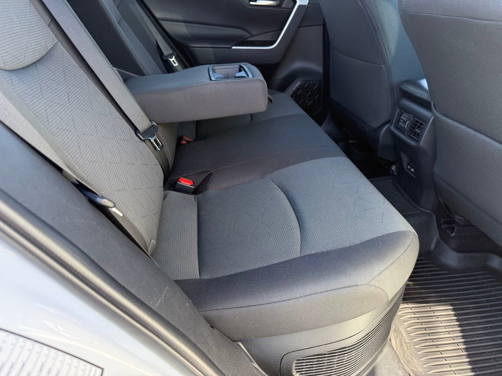 Certified 2025 Toyota RAV4 XLE AWD/4WD image 37
