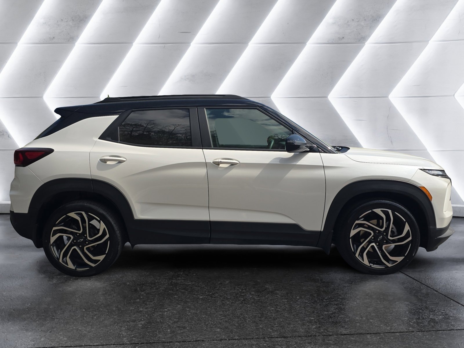 Used 2024 Chevrolet TrailBlazer RS w/ Convenience Package image 6