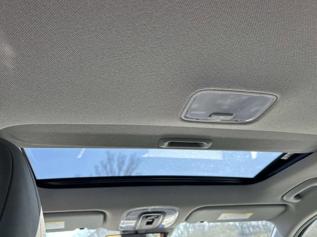 New 2026 Hyundai Elantra SEL Sport image 20