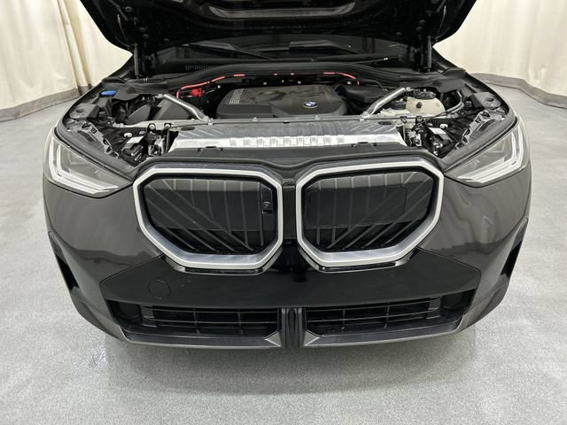 Used 2025 BMW X3 xDrive30i AWD/4WD image 6