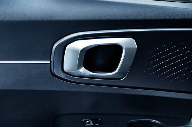 Used 2022 Kia Sorento S image 22