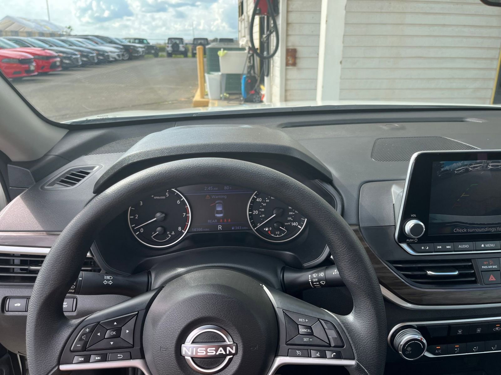 Used 2025 Nissan Altima 2.5 SV image 35