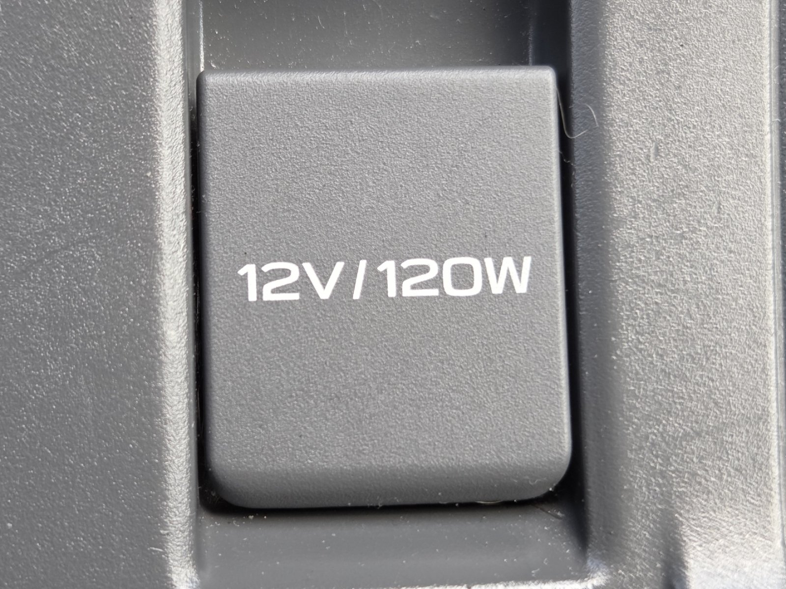 Used 2024 Subaru Crosstrek 2.0i Premium w/ Crosstrek Mirror Package AWD/4WD image 8