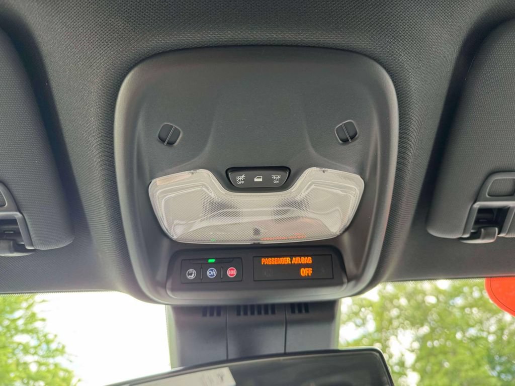 Used 2026 Chevrolet Colorado Trail Boss AWD/4WD image 32