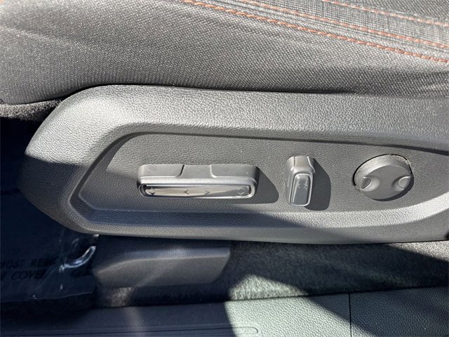 Used 2023 Honda Pilot Sport image 12