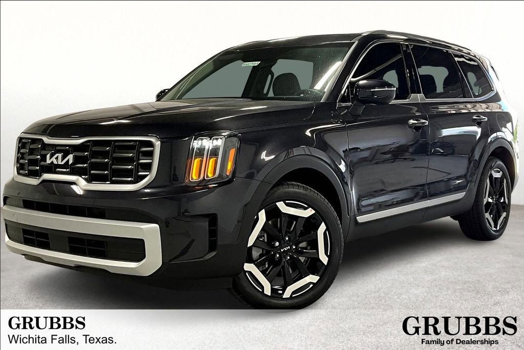 New 2025 Kia Telluride S image 2