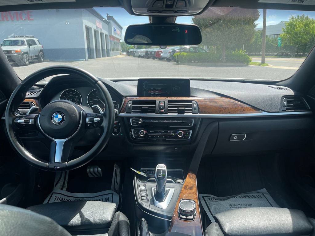 Used 2017 BMW 430i xDrive Coupe w/ M Sport Package AWD/4WD image 19