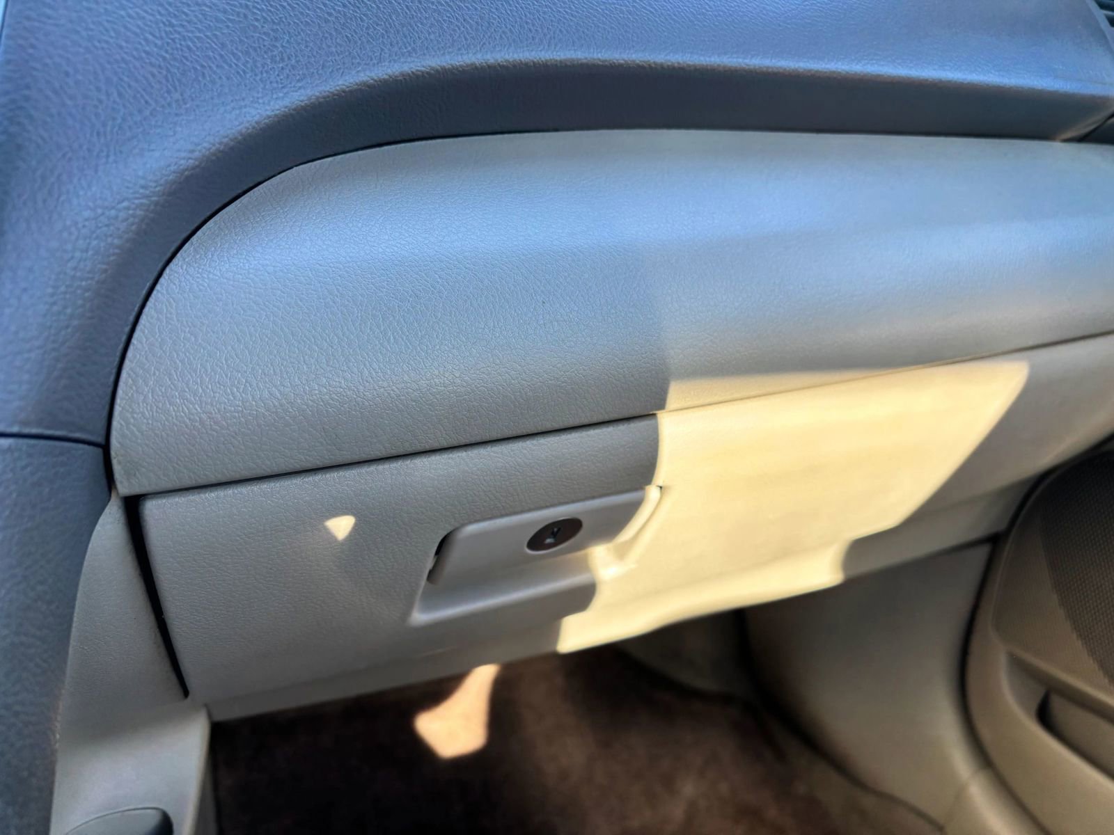 Used 2011 Toyota Camry XLE w/ XLE Extra-Value Pkg #1 image 27