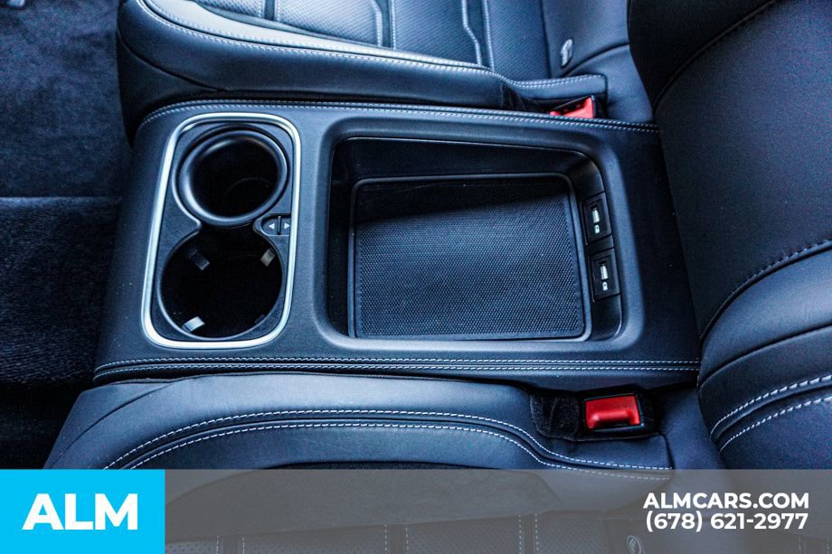 Used 2023 Mercedes-Benz AMG GT 43 image 32