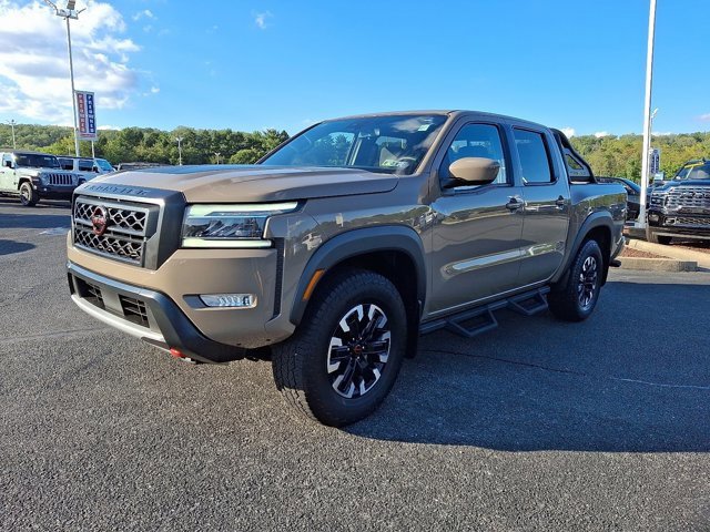 Used 2023 Nissan Frontier PRO-4X w/ Technology Package image 3