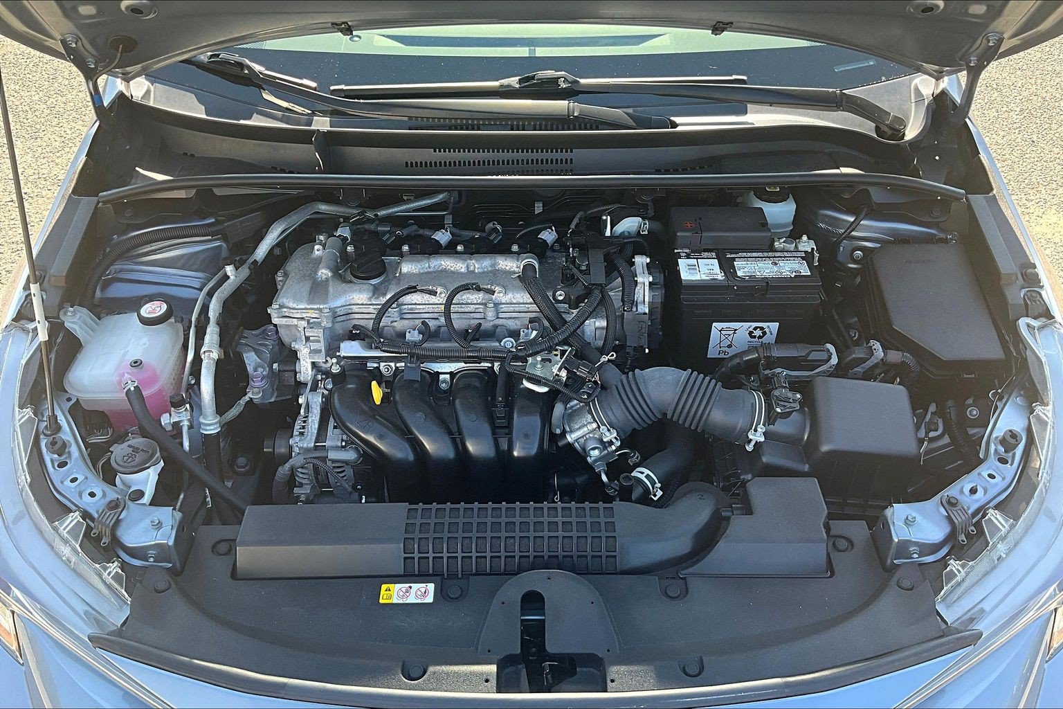 Used 2022 Toyota Corolla LE FWD image 9
