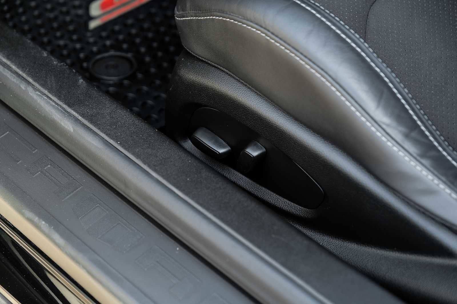 Used 2024 Chevrolet Camaro SS image 32