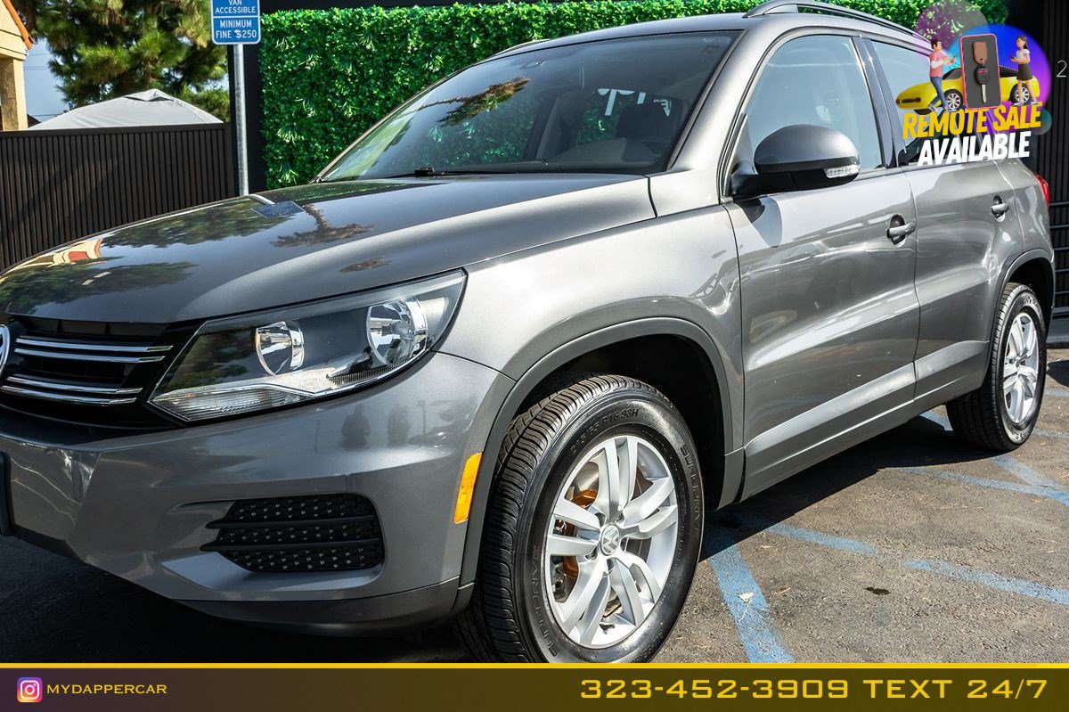 Used 2016 Volkswagen Tiguan S FWD image 2