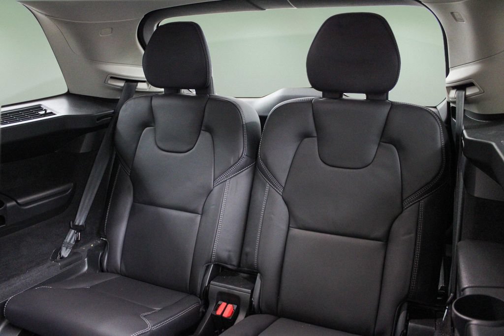 Used 2023 Volvo XC90 T8 Ultimate w/ Protection Package Premier AWD/4WD image 30
