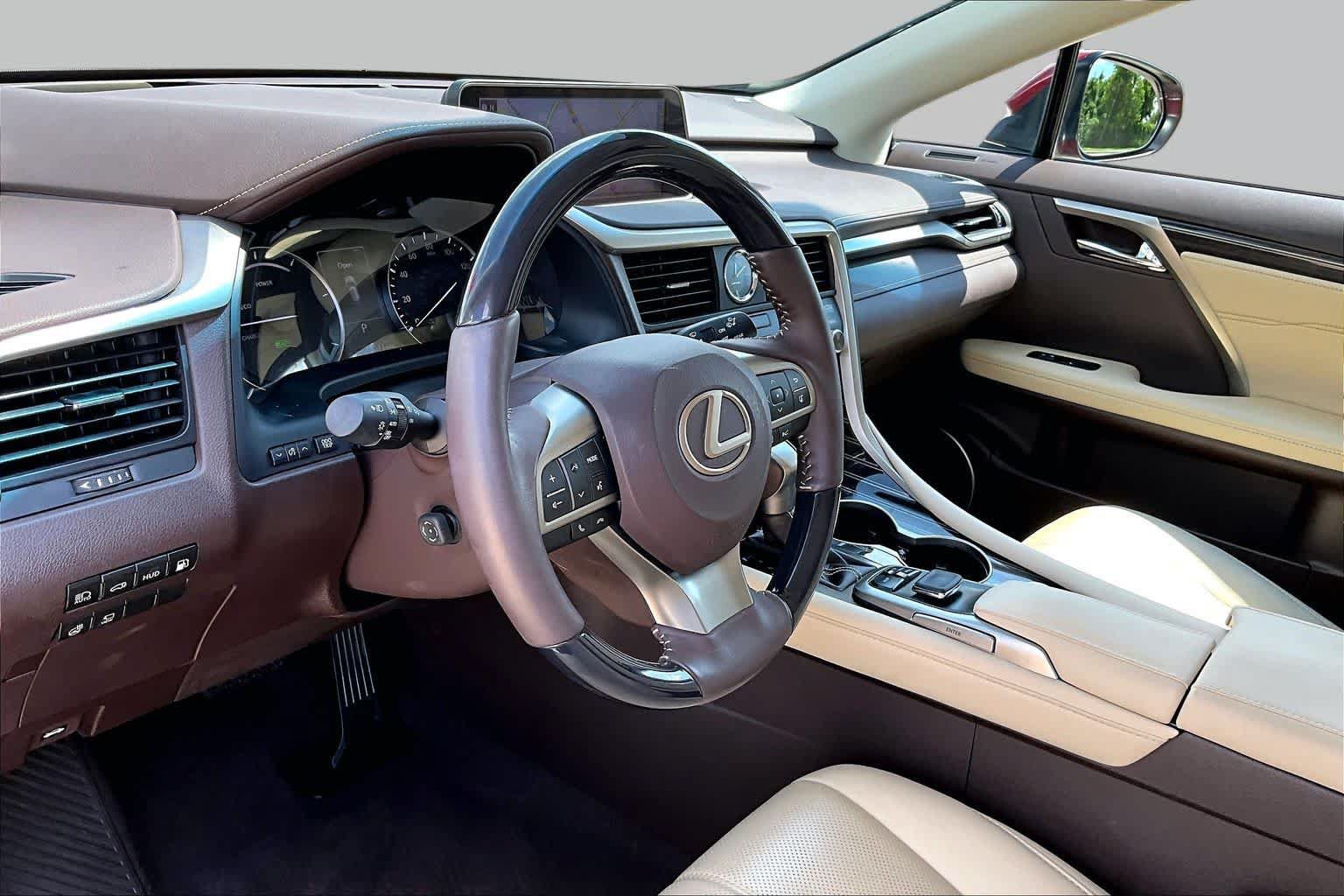 Used 2018 Lexus RX 450h AWD w/ Luxury Package image 18
